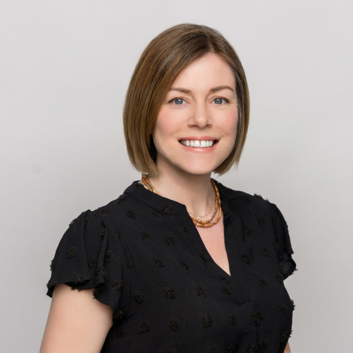 Natalie Neill's headshot